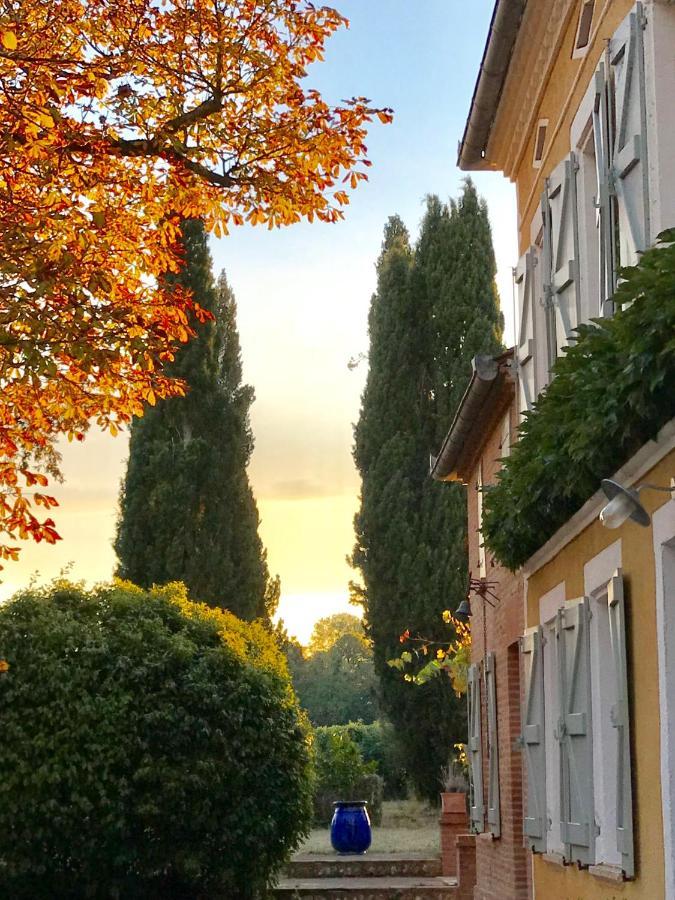 Villa Toscane - Atelier d'Artistes et B&B à 20 mn de Toulouse Azas Esterno foto